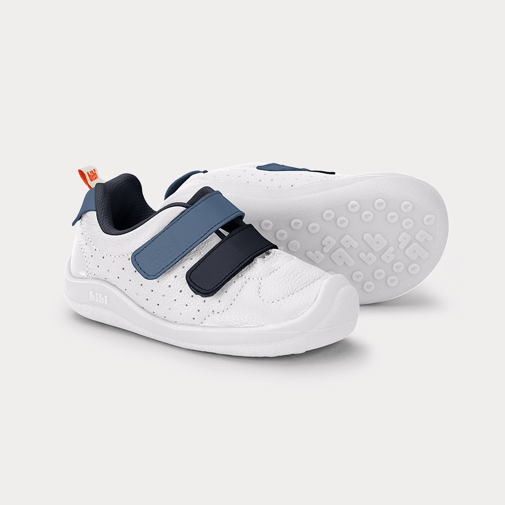 Fisioflex 5.0 Sneaker in white/Navy