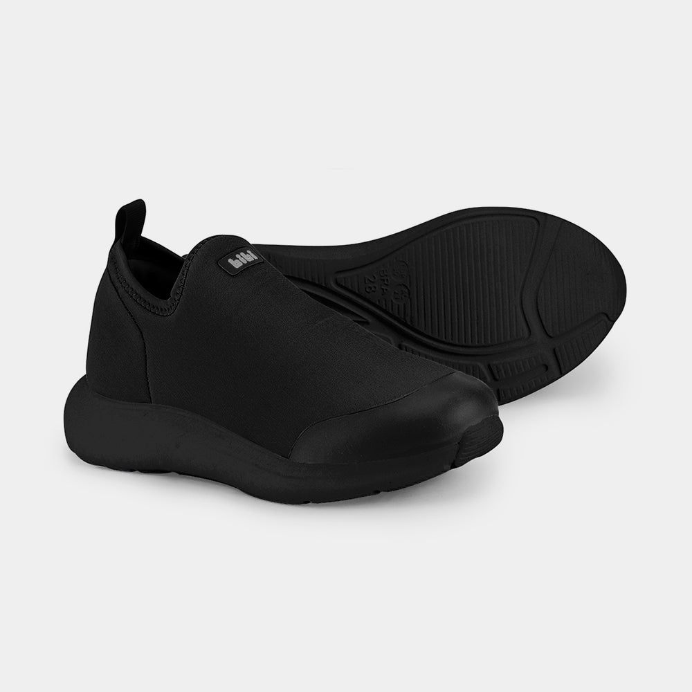 Action sneakers in black