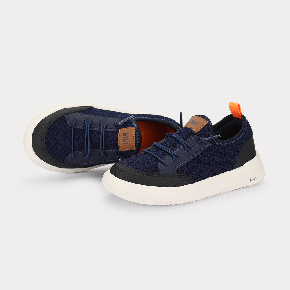 New Way sneakers in navy and black