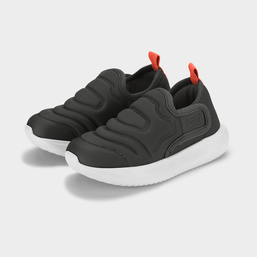 Flash sneaker in graphite and orange
