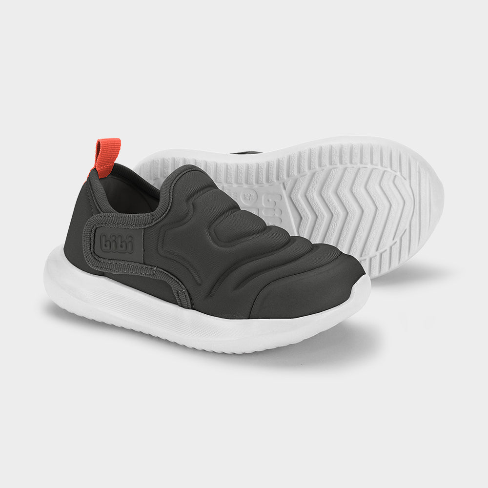 Flash sneaker in graphite and orange