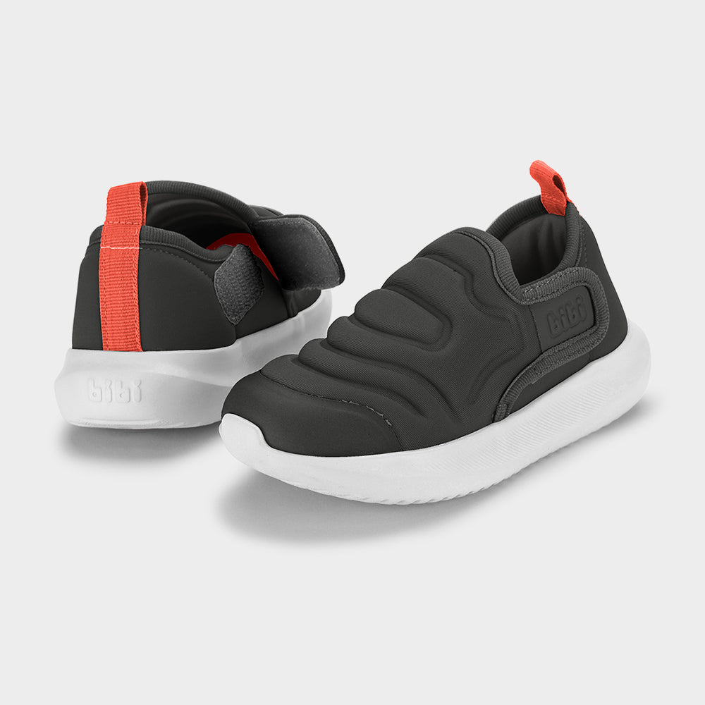 Flash sneaker in graphite and orange