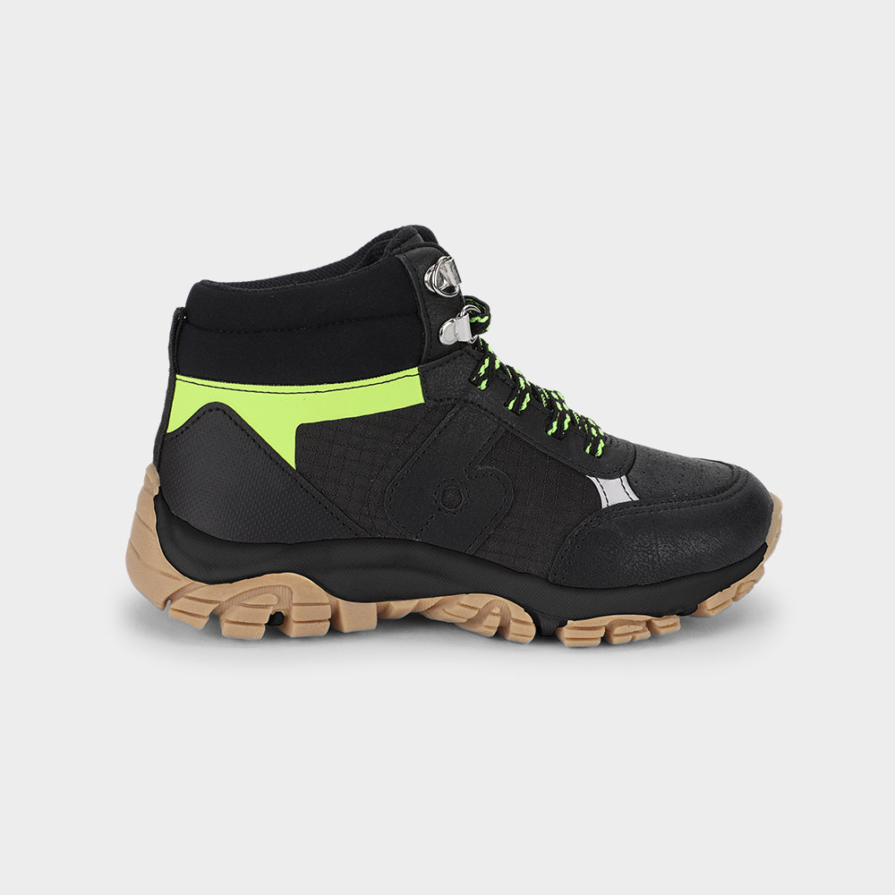 TRAIL - Kid's Walking Sneaker in Black and Green