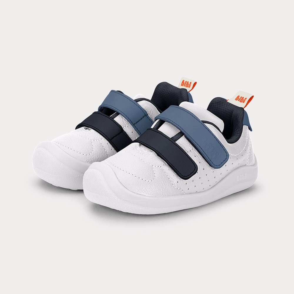Fisioflex 5.0 Sneaker in white/Navy