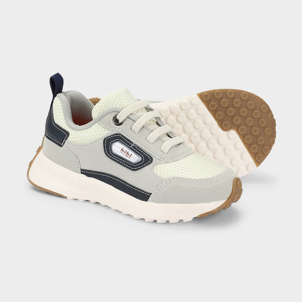 Jogging 2.0 sneaker in milk and navy