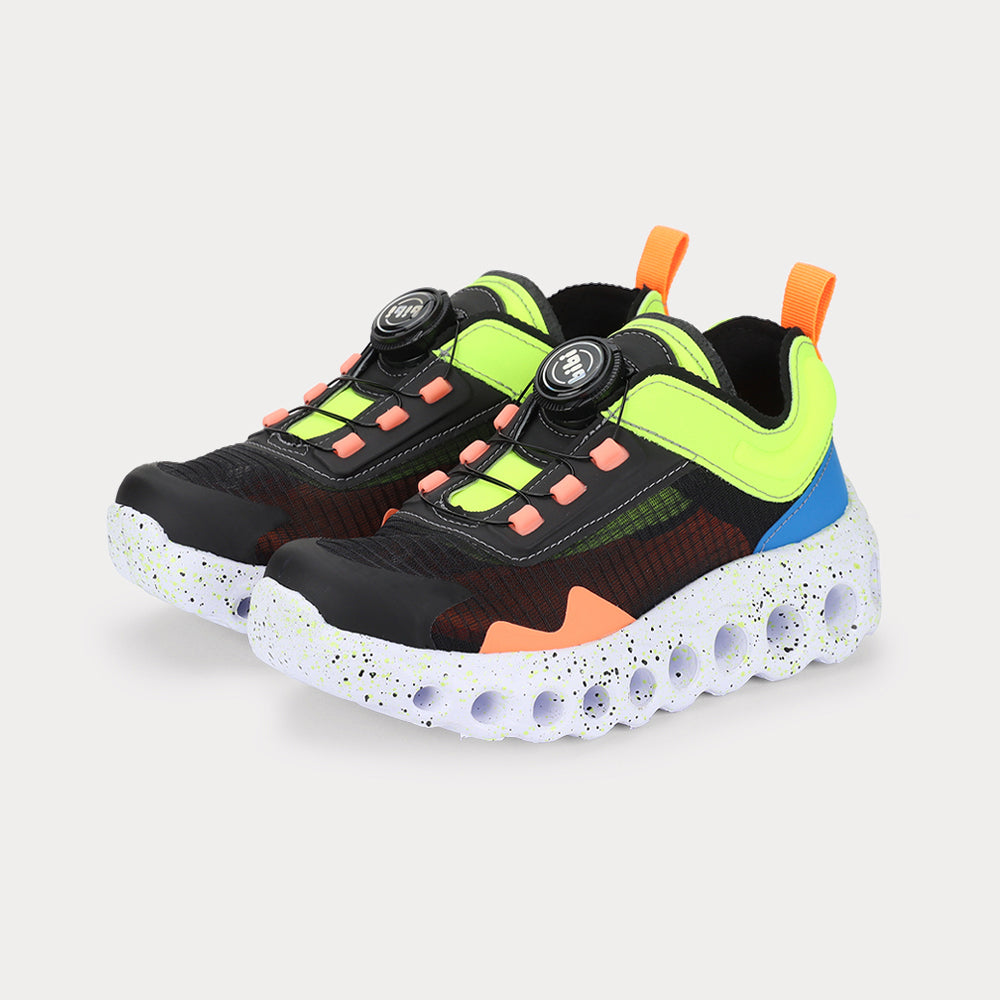 Roller Sport sneaker in black, orange and yellow