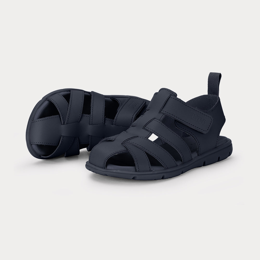 Basic Sandal 2.0 in Navy Leather
