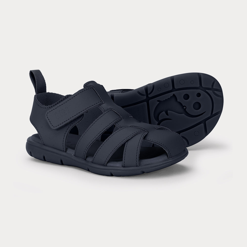 Basic Sandal 2.0 in Navy Leather
