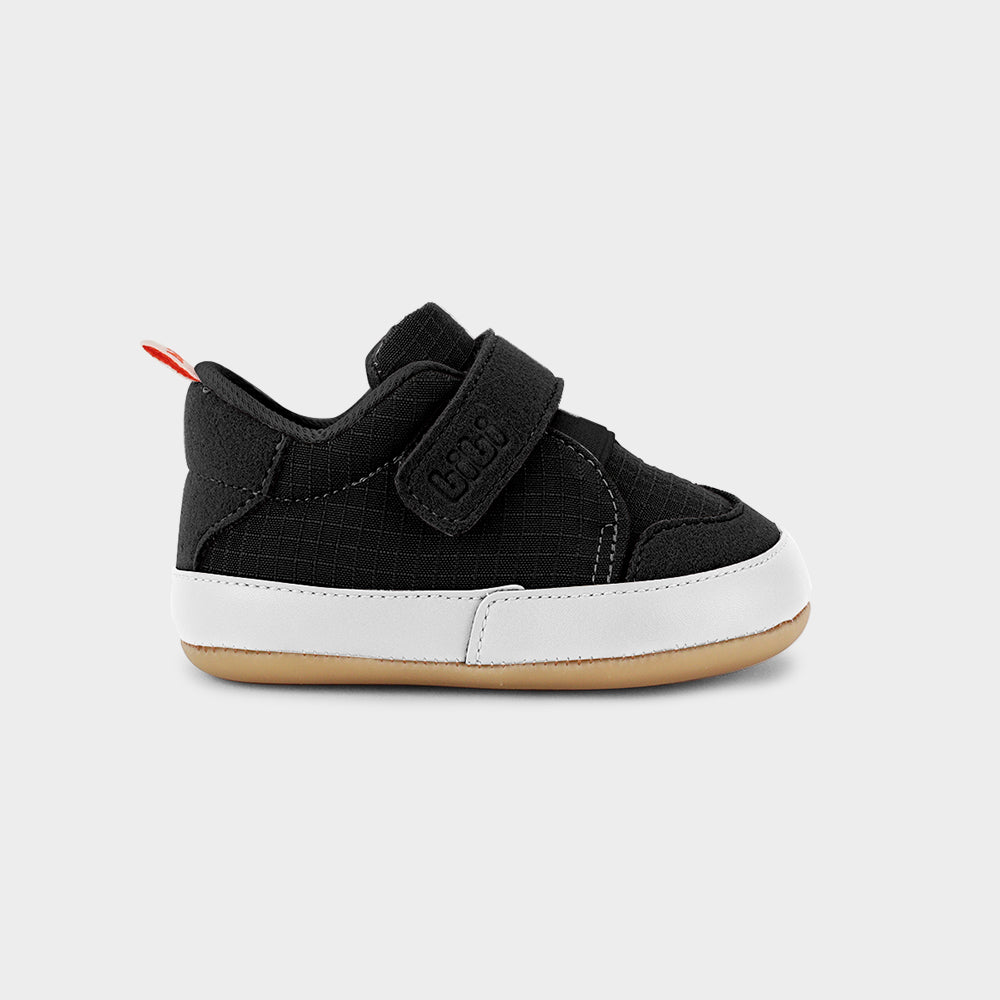 Afeto 2.0 sneaker in black